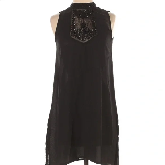green emerald velvet dress Black Long Embroidered Dress